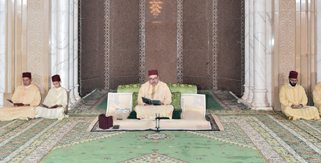 أمير المؤمنين يترأس بمسجد الحسن الثاني بالدار البيضاء حفلا دينيا إحياء لليلة المولد النبوي الشريف