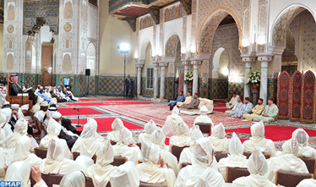 SM le Roi préside la quatrième causerie religieuse du Ramadan M