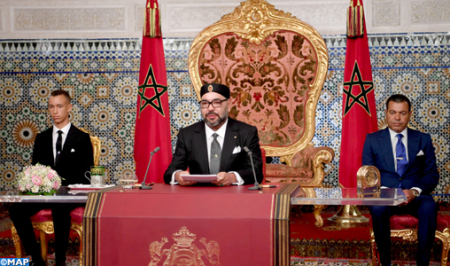 جلالة الملك يوجه خطابا ساميا إلى الأمة بمناسبة الذكرى الخامسة والستين لثورة الملك والشعب discours de sm le roi a la nation 65e anniversaire revolution du roi peuple m