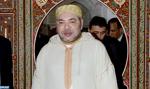 أمير المؤمنين يؤدي صلاة الجمعة بمسجد أبي العباس السبتي بمدينة الدار البيضاء SM le Roi Prière du Vendredi mosquee abou laabbas assabti