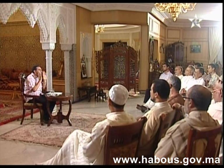 أدعية الرسول صلى الله عليه وسلم في المأكل والمشرب ولباس الثوب