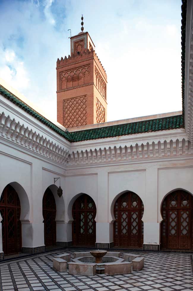 المسجد الأعظم، وجدة