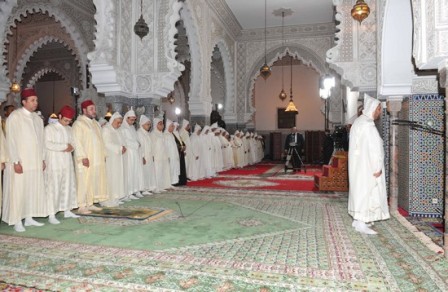 أمير المؤمنين يحيي ليلة القدر المباركة مسجد محمد الخامس بطنجة 1433-2012 