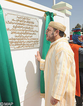أشرف أمير المؤمنين صاحب الجلالة الملك محمد السادس نصره الله٬ يوم الجمعة بمدينة أبي الجعد (إقليم خريبكة)٬ على تدشين مدرسة الشيخ محمد المعطى بن الصالح الشرقي للتعليم العتيق التي تم إنجازها بكلفة تناهز 14 مليون درهم.   